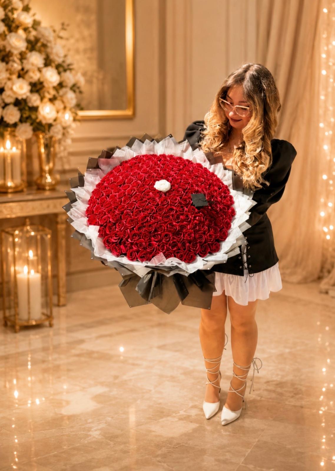 Buchete elegant din 201 trandafiri